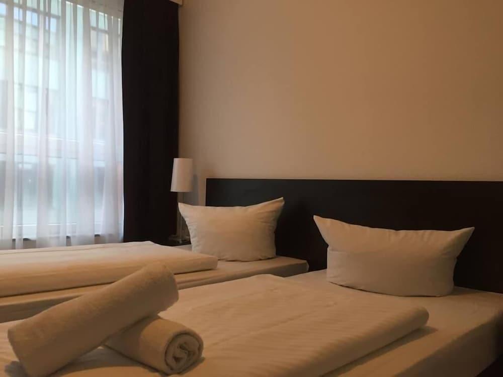 Hotel Mosel Frankfurt am Main